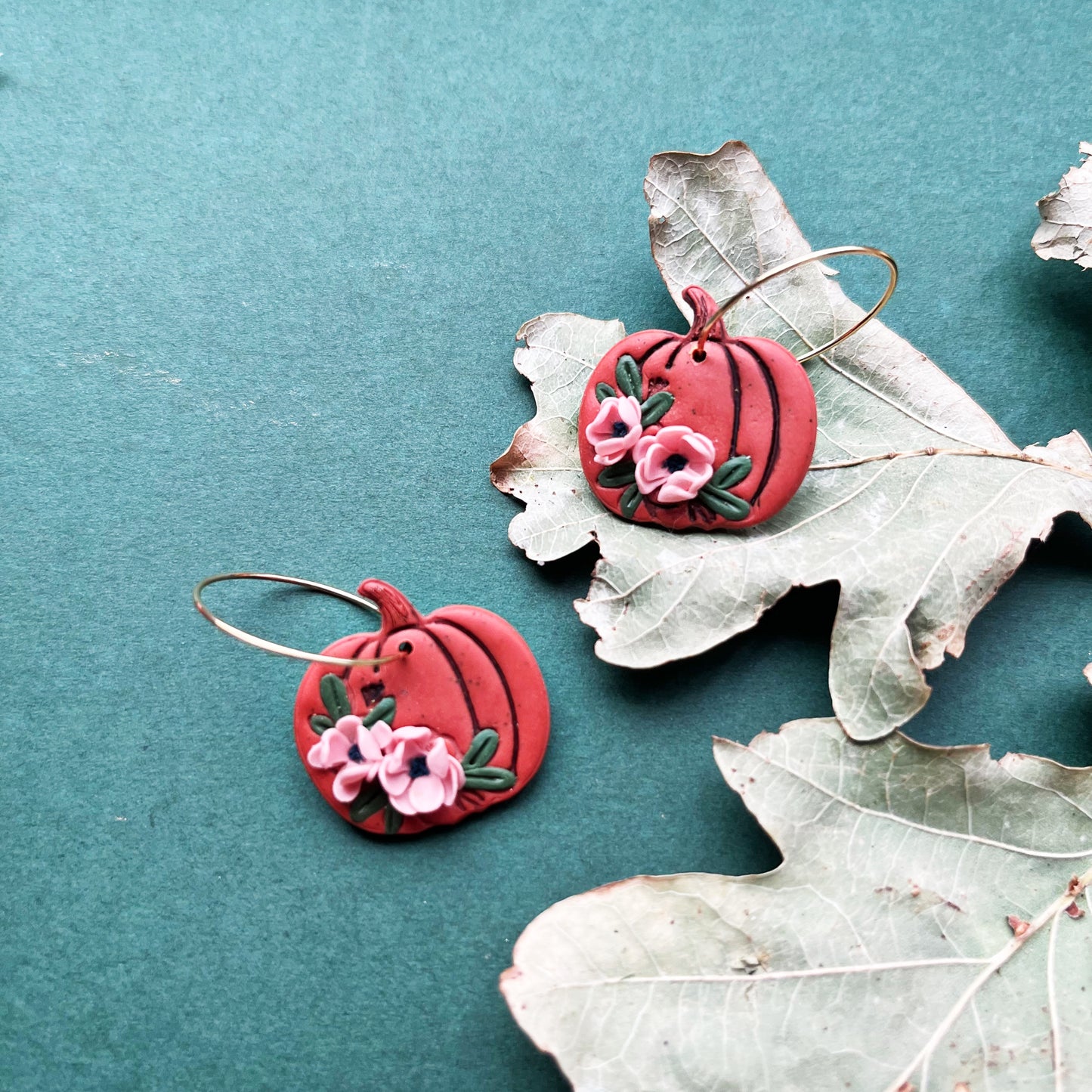 Floral pumpkin earrings