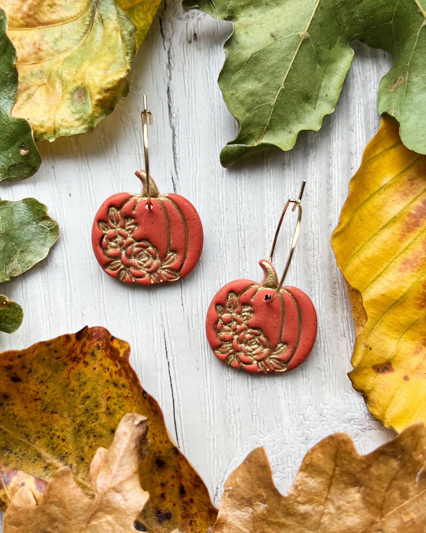 Gold Floral detail pumpkin earrings